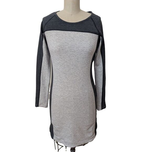 NWT ATHLETA Omega Dress Color Block Heather Grey White Body Con Long Sleeve  XS - Picture 1 of 5
